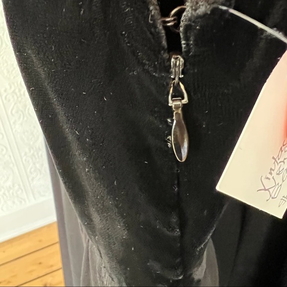 Vintage Valentino Night Silk & Velvet Hand Beaded Dress - Picture 15 of 15